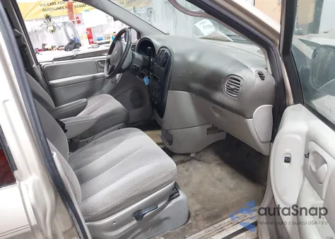 2006 Dodge Grand Caravan Sxt z USA, uszkodzony, nr VIN 2D4GP44L06R747525